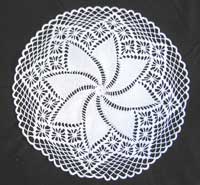 Pinwheel Doily thumbnail