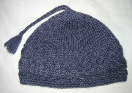 Staghorn cable hat